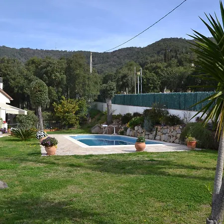 Ginesta Villa *